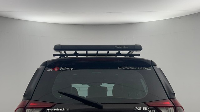 Second-hand 2018 Mahindra XUV500 W11 AT BSIV for sale in Kolkata-34