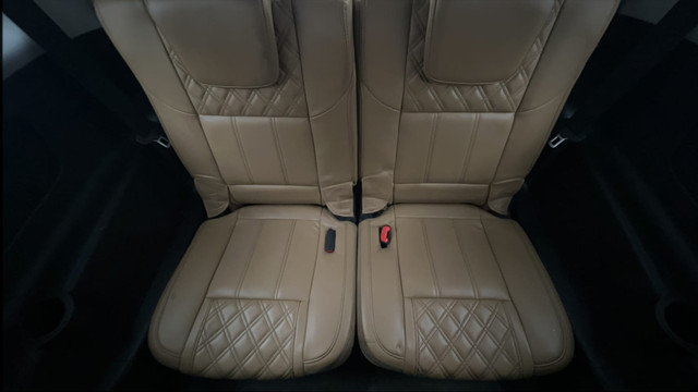 Second-hand 2018 Mahindra XUV500 W11 AT BSIV for sale in Kolkata-26