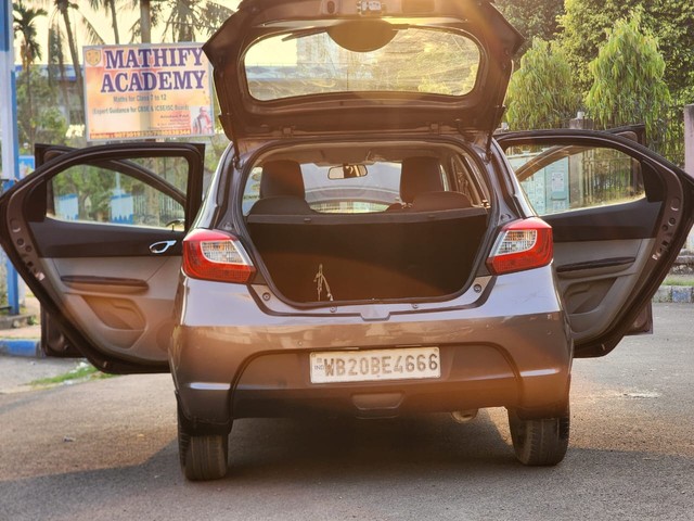 Tata Tiago XZ Plus Second-hand 2019 Tata Tiago XZ Plus for sale in Kolkata-8