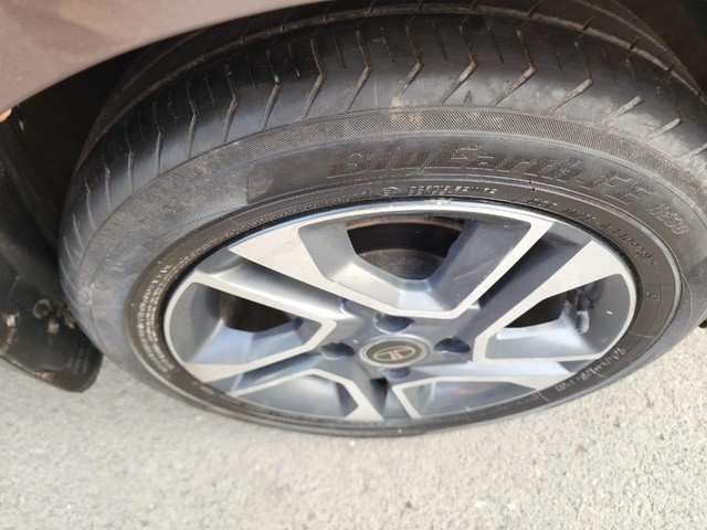 Tata Tiago XZ Plus Second-hand 2019 Tata Tiago XZ Plus for sale in Kolkata-9