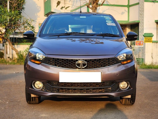 Tata Tiago XZ Plus Second-hand 2019 Tata Tiago XZ Plus for sale in Kolkata-19
