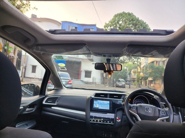 Second-hand 2021 Honda WR-V VX for sale in Kolkata-7