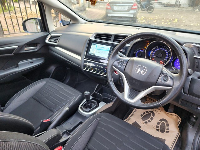 Second-hand 2021 Honda WR-V VX for sale in Kolkata-10