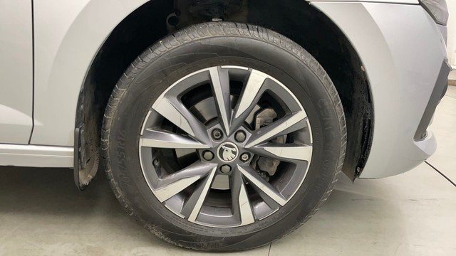 Second-hand 2022 Skoda Slavia 1.0 TSI Style AT BSVI for sale in Jaipur-17