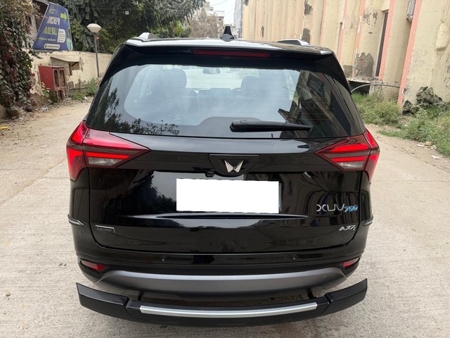 Second-hand 2025 Mahindra XUV700 AX7L Ebony Edition 7Str AT for sale in New Delhi-2