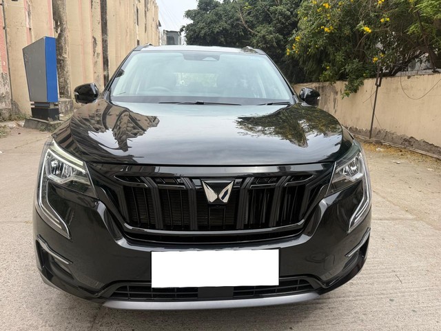 Second-hand 2025 Mahindra XUV700 AX7L Ebony Edition 7Str AT for sale in New Delhi-5