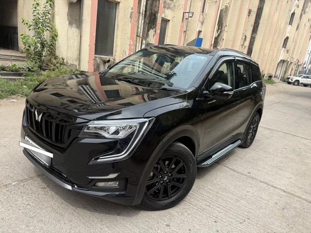 Second-hand 2025 Mahindra XUV700 AX7L Ebony Edition 7Str AT for sale in New Delhi-4