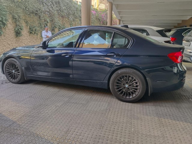 Second-hand 2016 BMW 3 Series 320i Luxury Line for sale in Mumbai-10