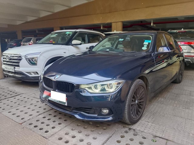 Second-hand 2016 BMW 3 Series 320i Luxury Line for sale in Mumbai-1