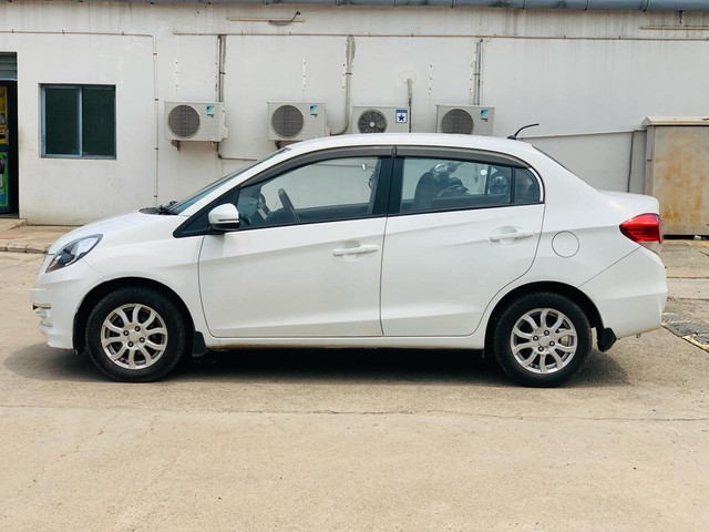 Honda Amaze VX CVT i-VTEC Second-hand 2016 Honda Amaze VX CVT i-VTEC for sale in Chennai-2