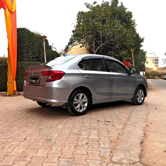 Honda Amaze VX i-VTEC Second-hand 2018 Honda Amaze VX i-VTEC for sale in Gurgaon-2