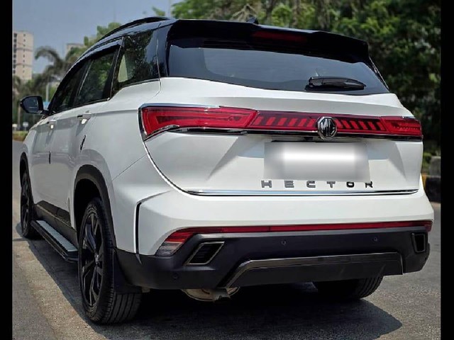 Second-hand 2024 MG Hector Sharp Pro SNOWSTORM CVT 2024-2025 for sale in Mumbai-13
