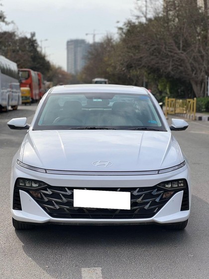 Hyundai Verna SX Second-hand 2023 Hyundai Verna SX for sale in New Delhi