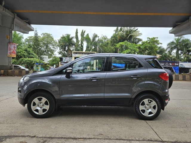 Second-hand 2014 Ford Ecosport 1.5 Ti VCT AT Titanium for sale in Mumbai-4