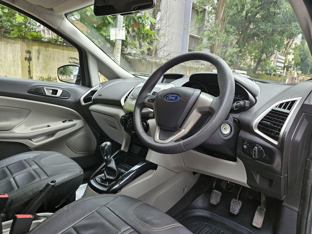 Second-hand 2014 Ford Ecosport 1.5 Ti VCT AT Titanium for sale in Mumbai-10