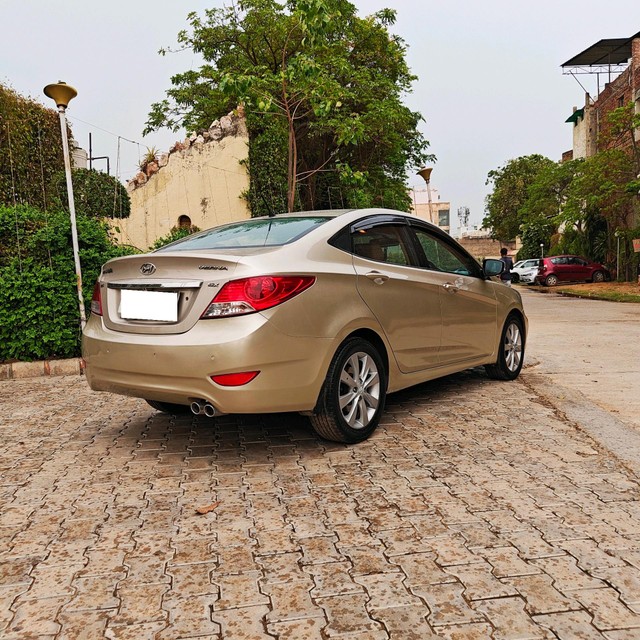 Second-hand 2013 Hyundai Verna 1.6 SX VTVT for sale in Gurgaon-9