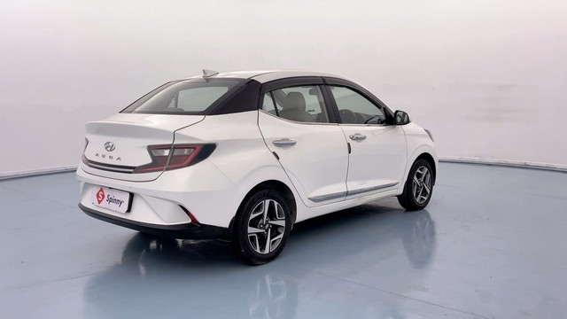 Second-hand 2020 Hyundai Aura SX Plus AMT Diesel for sale in Lucknow-3