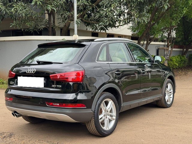 Second-hand 2019 Audi Q3 30 TDI Premium FWD for sale in Pune-5