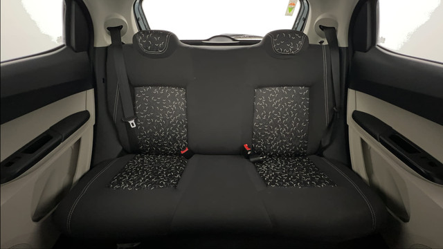 Second-hand 2022 Tata Tiago XZ Plus for sale in Lucknow-23