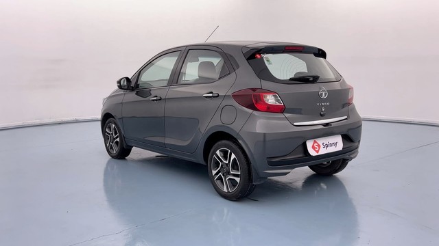 Second-hand 2022 Tata Tiago XZ Plus for sale in Lucknow-5