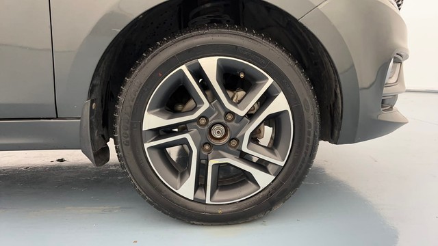 Second-hand 2022 Tata Tiago XZ Plus for sale in Lucknow-17