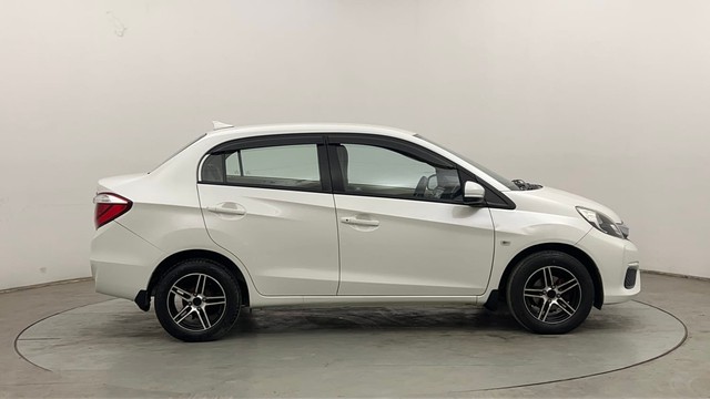 Second-hand 2017 Honda Amaze 2nd Gen S for sale in Chandigarh-2