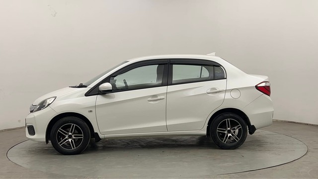 Second-hand 2017 Honda Amaze 2nd Gen S for sale in Chandigarh-6