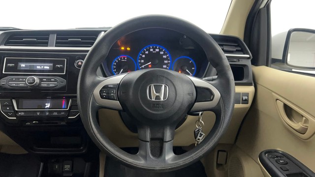 Second-hand 2017 Honda Amaze 2nd Gen S for sale in Chandigarh-24
