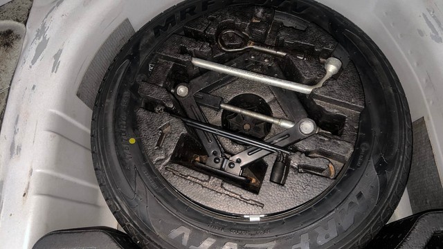 Second-hand 2020 Ford Fiesta Petrol Style for sale in Chandigarh-21