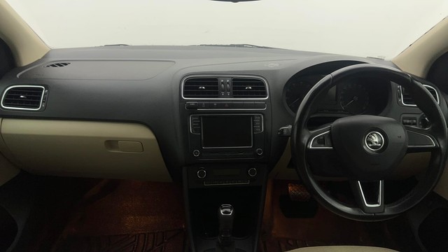 Second-hand 2020 Ford Fiesta Petrol Style for sale in Chandigarh-11