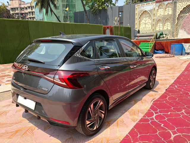Second-hand 2020 Hyundai i20 Asta IVT for sale in Mumbai-8