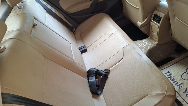 Second-hand 2015 Volkswagen Vento 1.6 Highline for sale in Chennai-5
