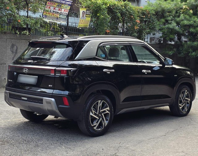 Second-hand 2024 Hyundai Creta SX Tech iVT for sale in New Delhi-1
