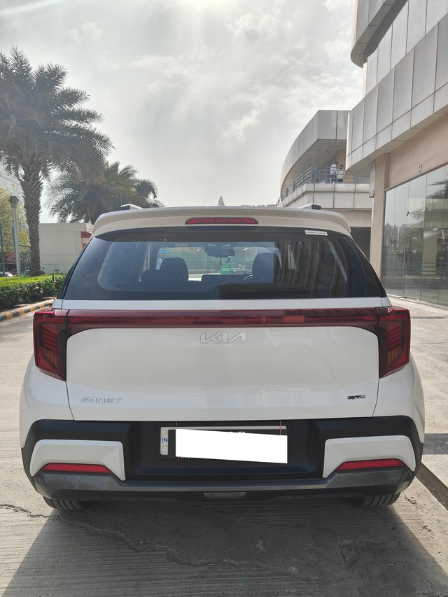 Second-hand 2024 Kia Sonet GTX Turbo DCT for sale in Gurgaon-2