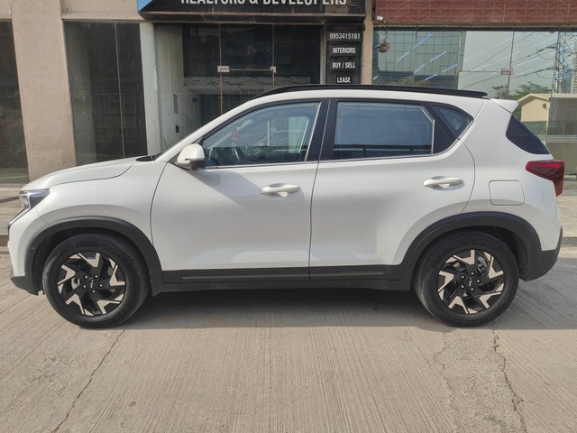 Second-hand 2024 Kia Sonet GTX Turbo DCT for sale in Gurgaon-4