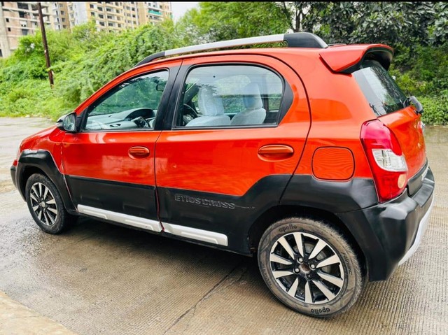 Toyota Etios G Second-hand 2015 Toyota Etios G for sale in Indore-3