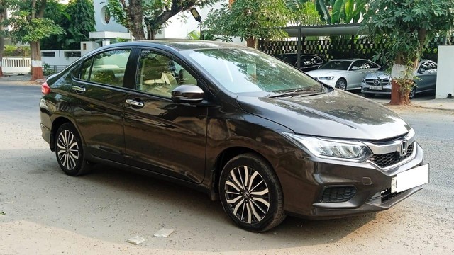 Honda City i-VTEC CVT VX Second-hand 2017 Honda City i-VTEC CVT VX for sale in Ahmedabad-0