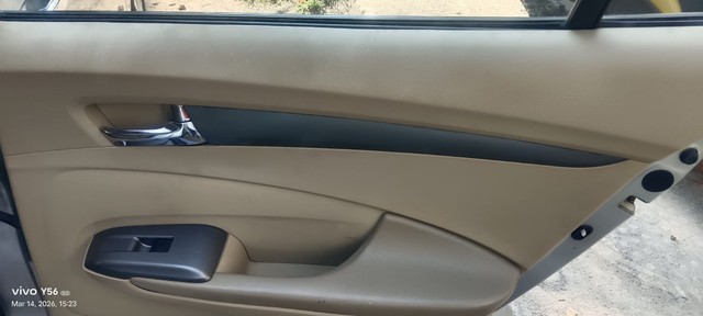 Honda City V MT Second-hand 2012 Honda City V MT for sale in Chennai-9