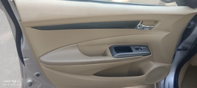 Honda City V MT Second-hand 2012 Honda City V MT for sale in Chennai-6