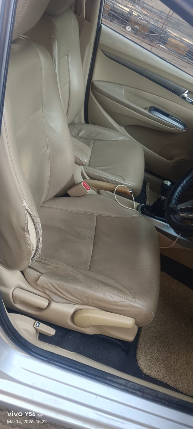 Honda City V MT Second-hand 2012 Honda City V MT for sale in Chennai-7