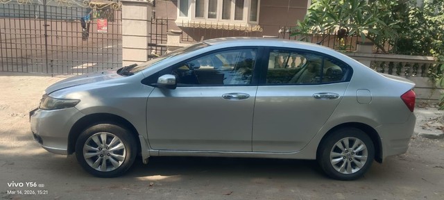 Honda City V MT Second-hand 2012 Honda City V MT for sale in Chennai-8