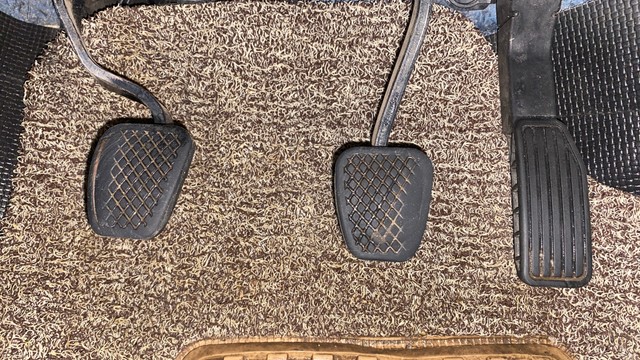 Second-hand 2018 Honda City i-VTEC V for sale in Hyderabad-14