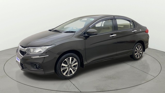 Second-hand 2018 Honda City i-VTEC V for sale in Hyderabad-6