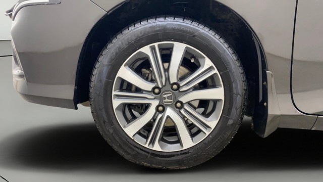 Second-hand 2018 Honda City i-VTEC V for sale in Hyderabad-26