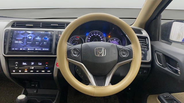 Second-hand 2018 Honda City i-VTEC V for sale in Hyderabad-12