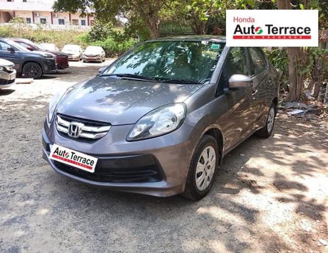 Honda Amaze SX i VTEC Second-hand 2015 Honda Amaze SX i VTEC for sale in Chennai-6