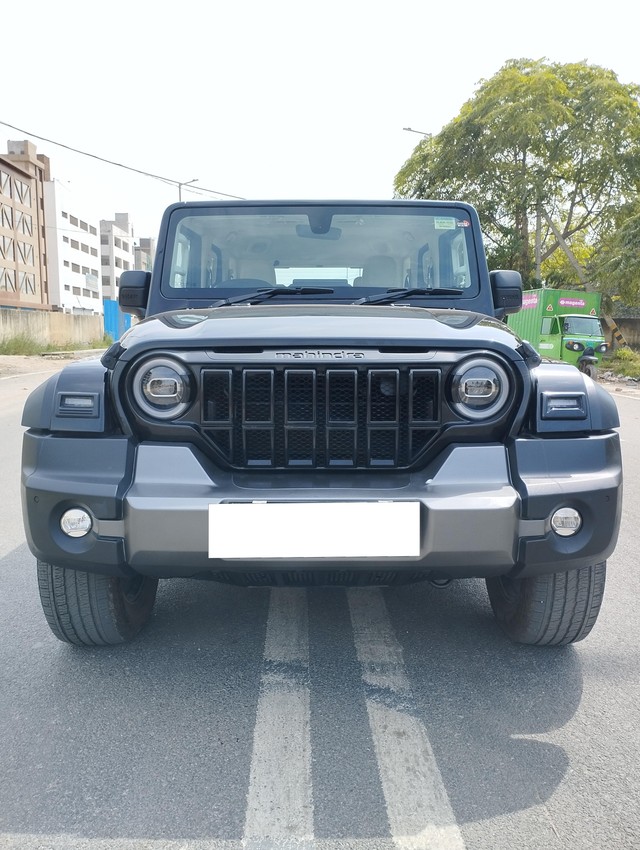 Second-hand 2024 Mahindra Thar ROXX MX5 RWD Diesel AT for sale in New Delhi-11