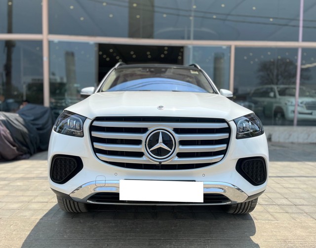 Mercedes-Benz GLS 450d 4matic Second-hand 2024 Mercedes-Benz GLS 450d 4matic for sale in Bangalore-0