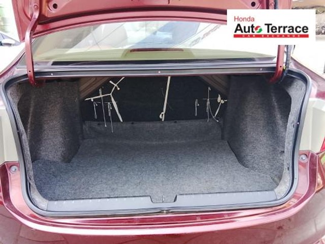 Honda City V MT AVN Second-hand 2016 Honda City V MT AVN for sale in Chennai-9