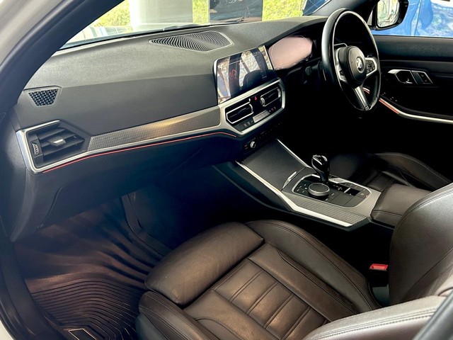 BMW 3 Series 330i M Sport Second-hand 2022 BMW 3 Series 330i M Sport for sale in Gurgaon-18